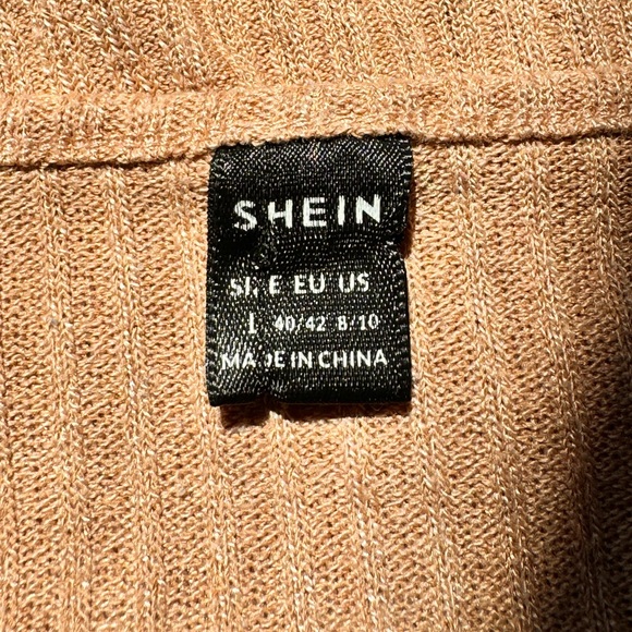 𝐒𝐇𝐄𝐈𝐍 𝐄𝐙𝐰𝐞𝐚𝐫 𝐏𝐥𝐮𝐬 𝐍𝐨𝐭𝐜𝐡 𝐍𝐞𝐜𝐤 𝐋𝐞𝐭𝐭𝐮𝐜𝐞 𝐓𝐨𝐩 - Picture 3 of 5